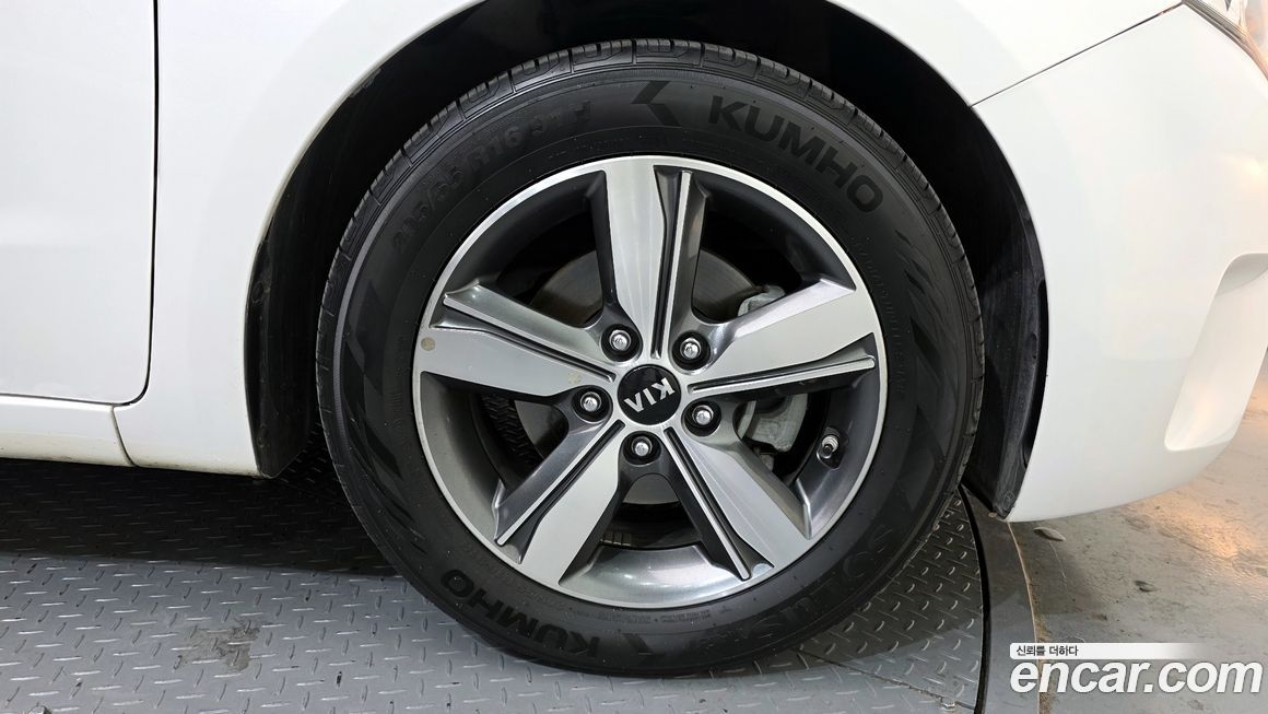 Kia K3 2018