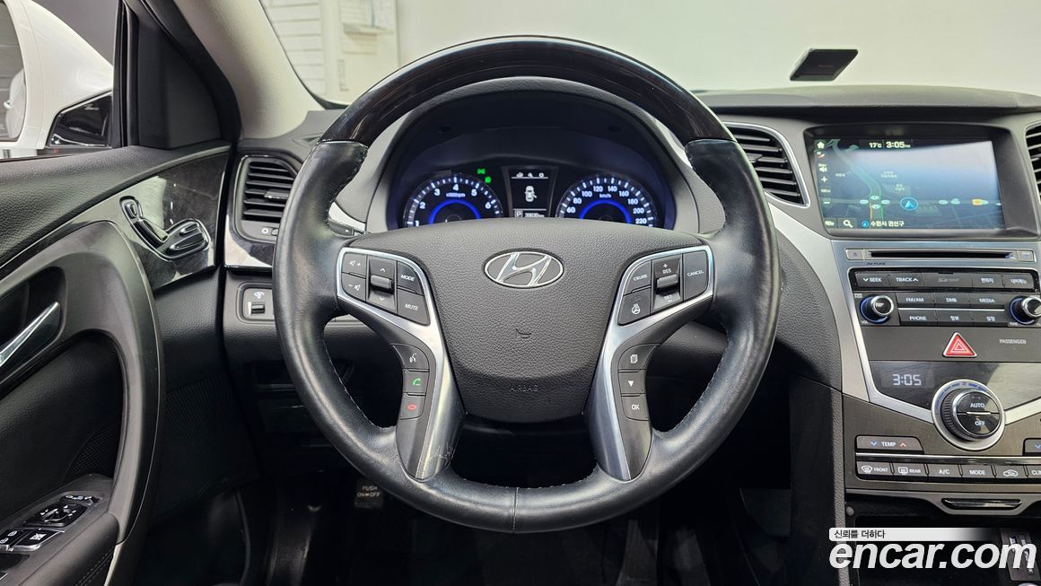 Hyundai Grandeur 2016