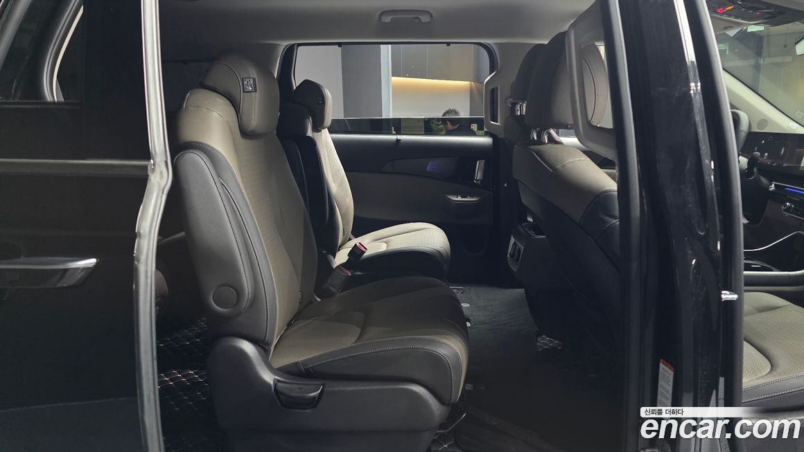 Kia Canival 2025