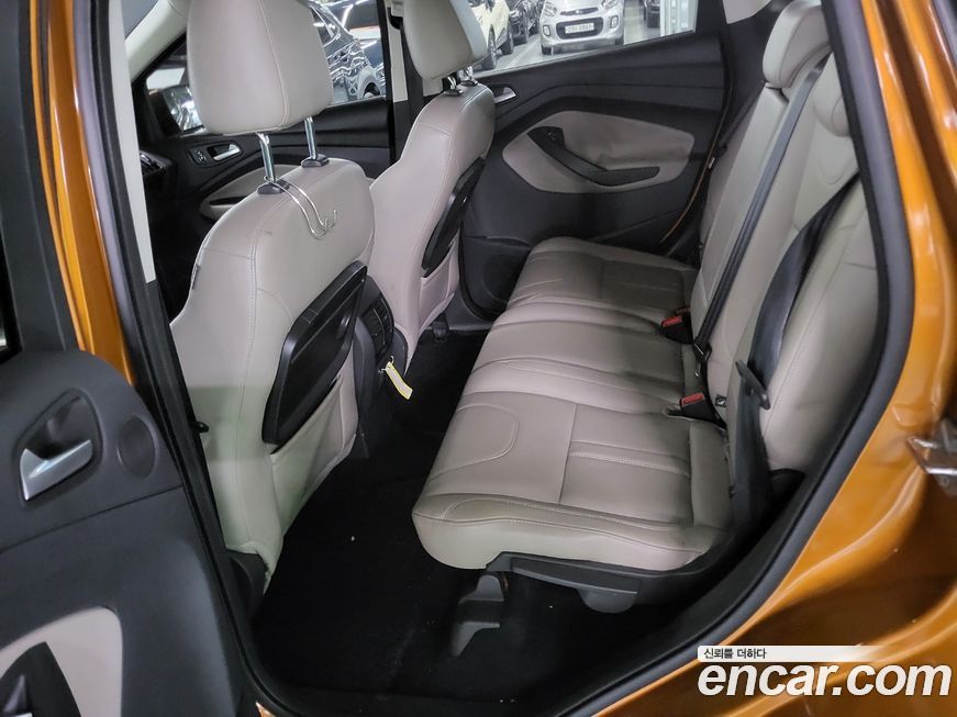 Ford Kuga 2016