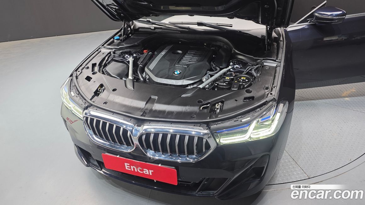 BMW Gran Turismo 2023