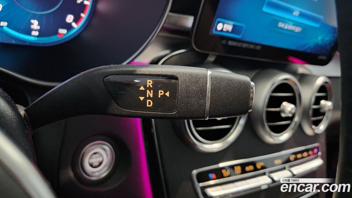 Mercedes-Benz GLC-Class 2022