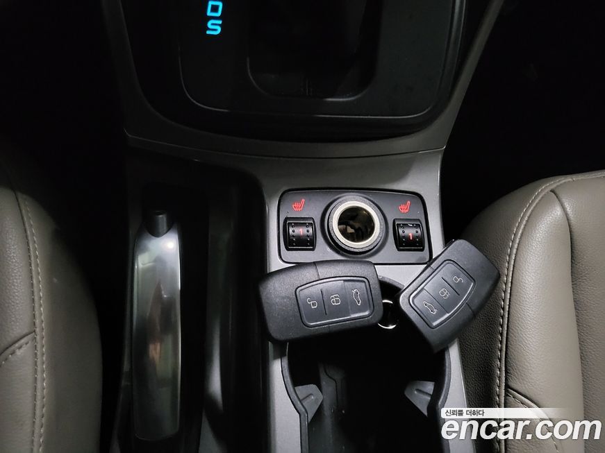 Ford Kuga 2016