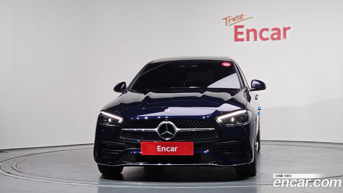 Mercedes-Benz C-Class 2022