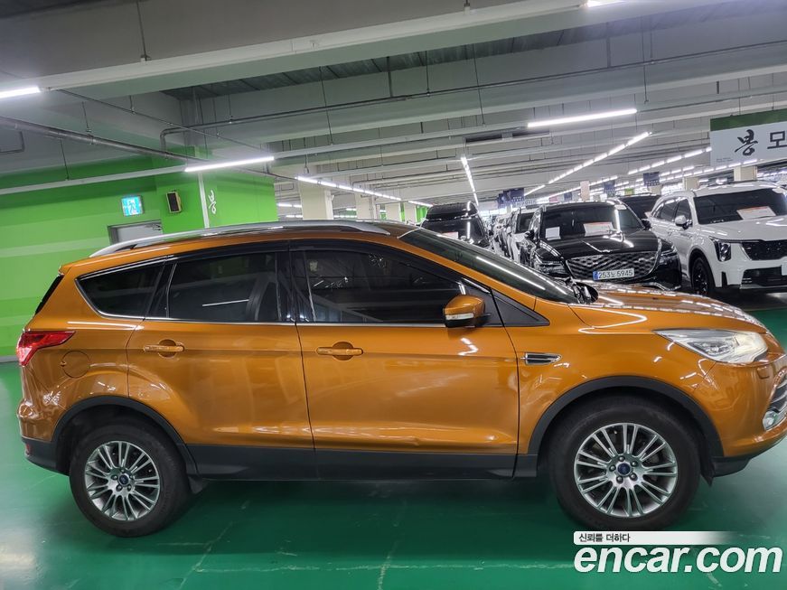 Ford Kuga 2016