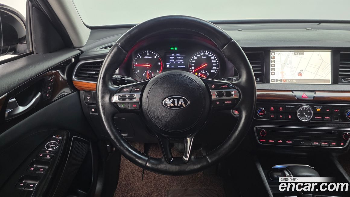 Kia K7 2016