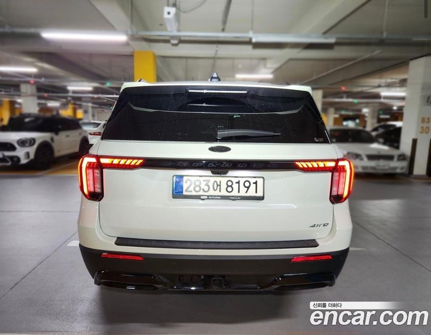 Ford Explorer 2025