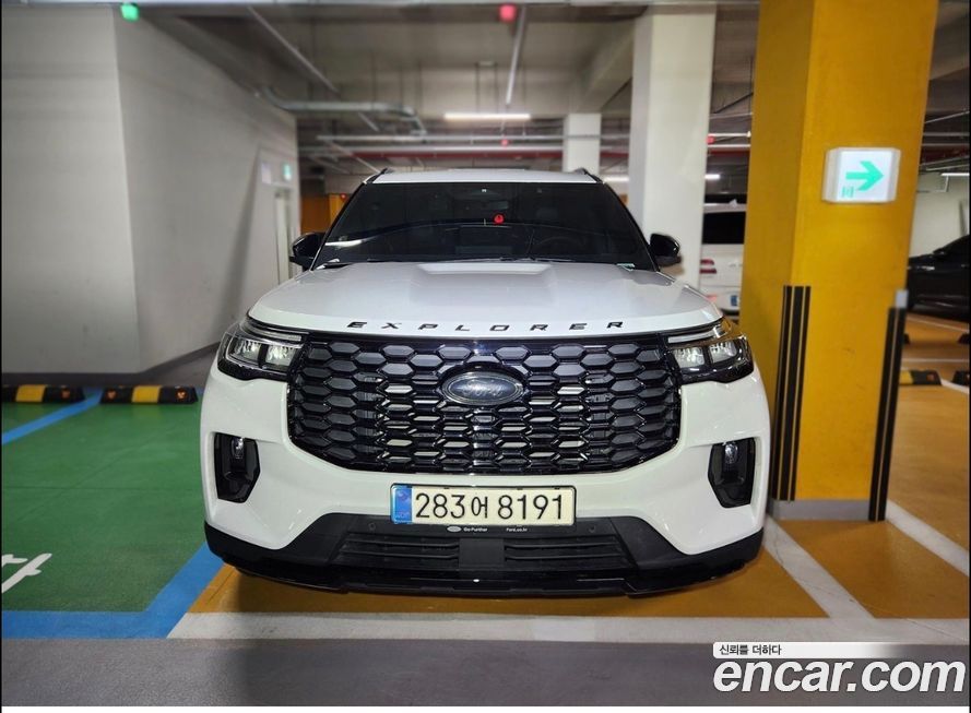 Ford Explorer 2025