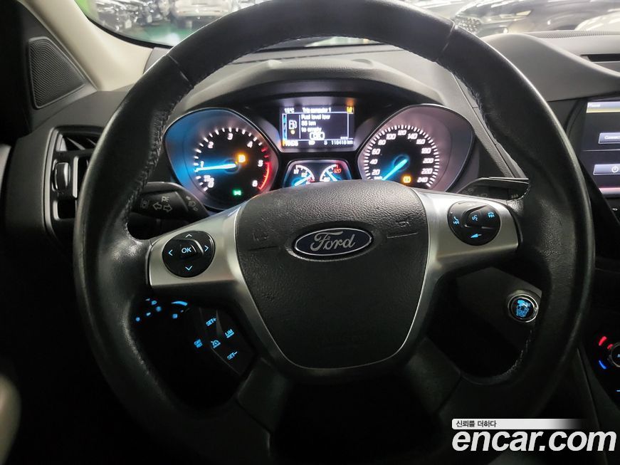 Ford Kuga 2016