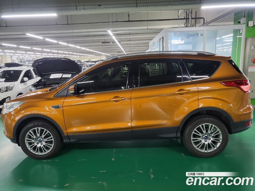 Ford Kuga 2016