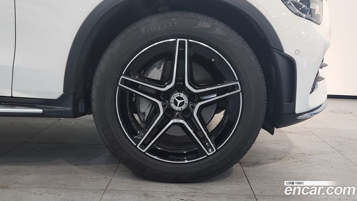 Mercedes-Benz GLC-Class 2022