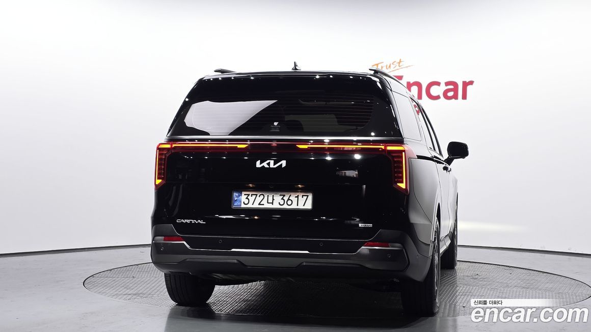 Kia Canival 2024