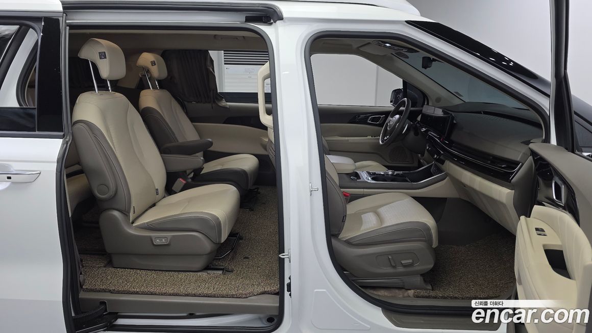Kia Canival 2025