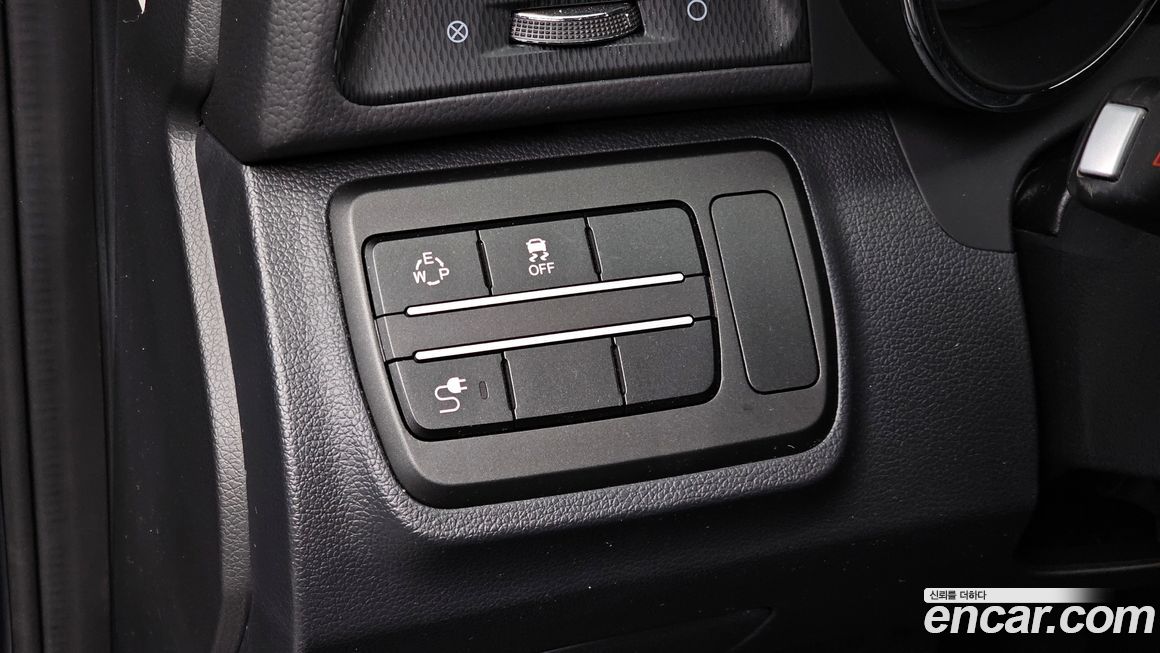 KG_Mobility_Ssangyong TIBOLI 2017