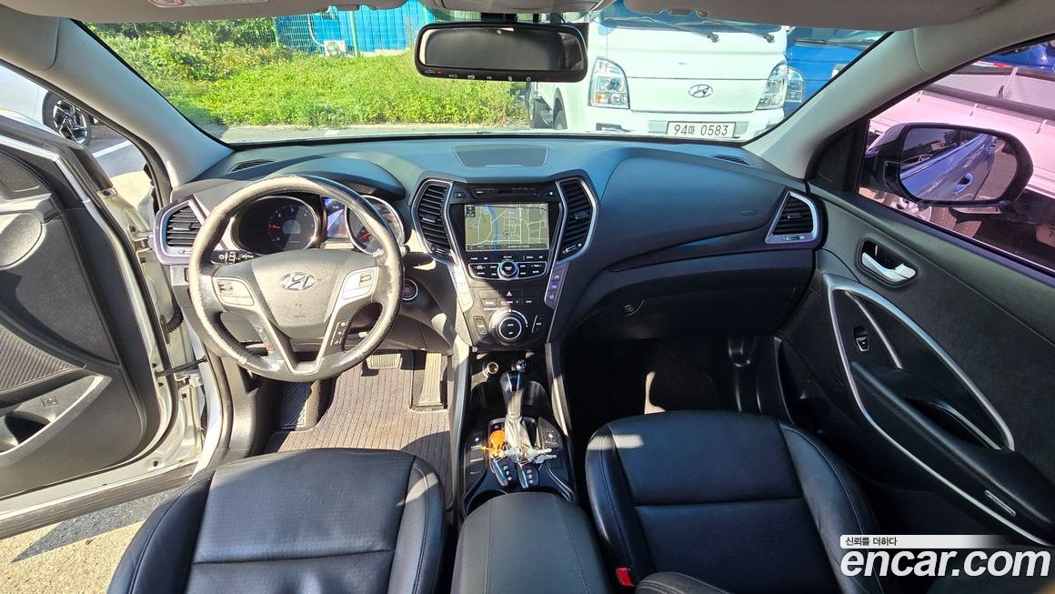 Hyundai Santafe 2015