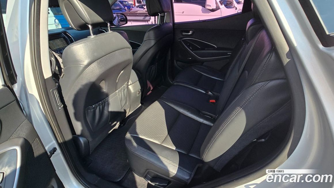 Hyundai Santafe 2015