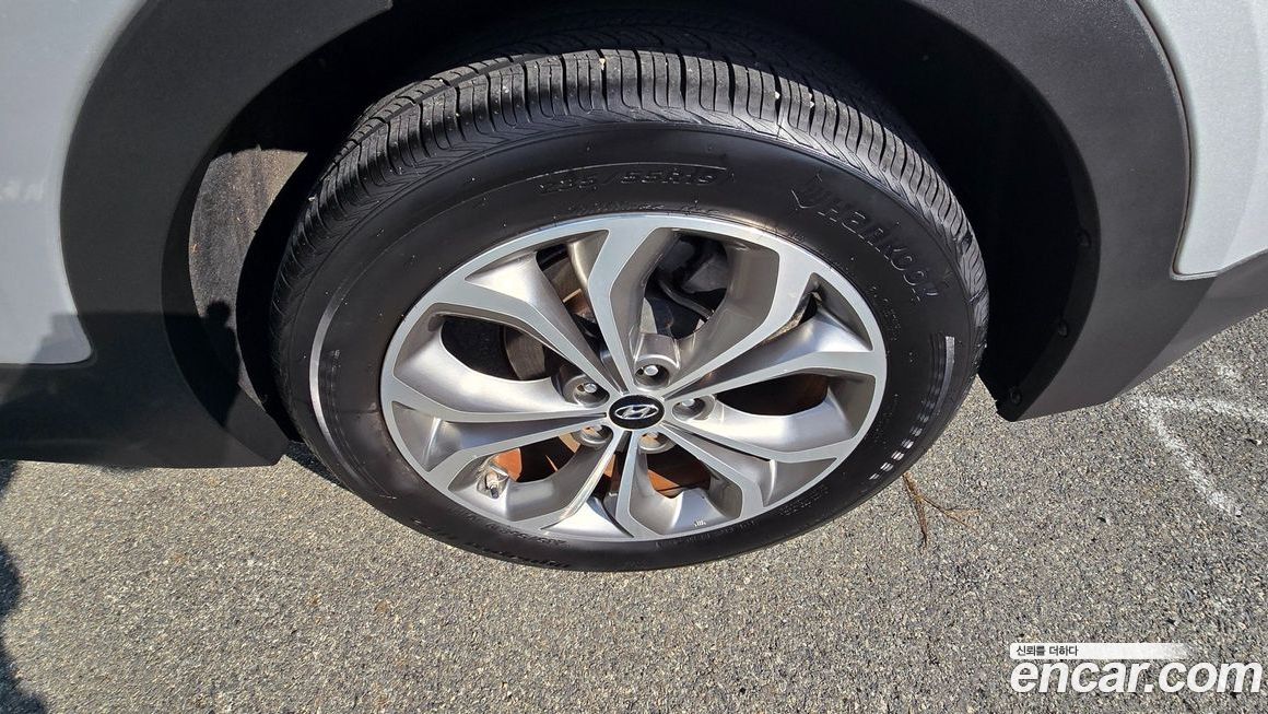 Hyundai Santafe 2015