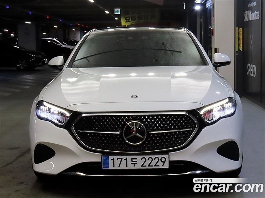 Mercedes-Benz E-Class 2025