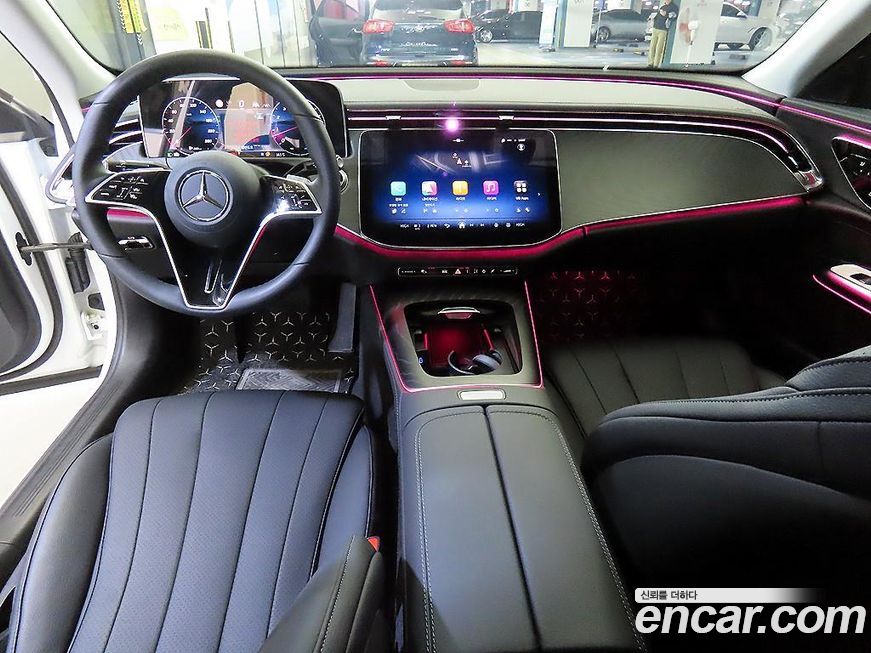 Mercedes-Benz E-Class 2025