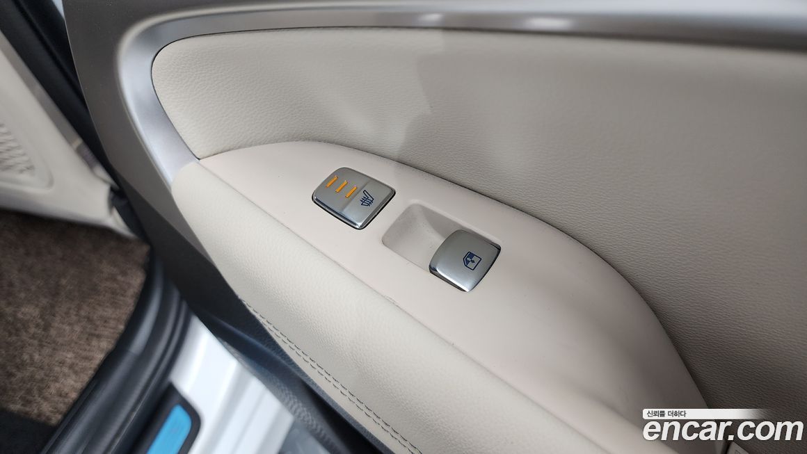 Genesis G70 2024