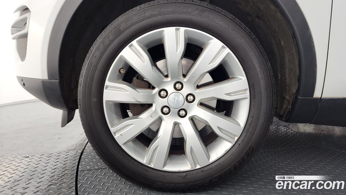 Land Rover Discovery Sport 2016