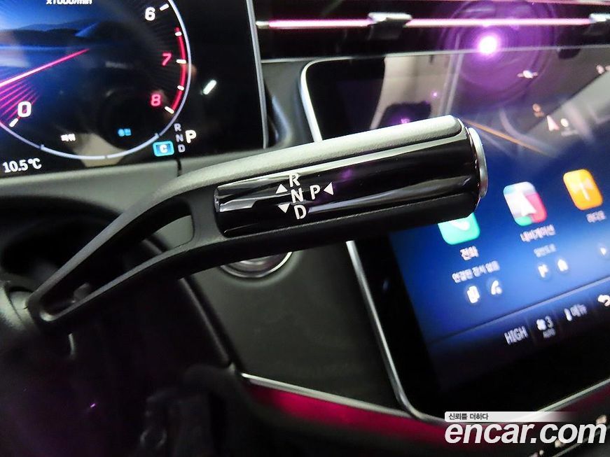 Mercedes-Benz E-Class 2025