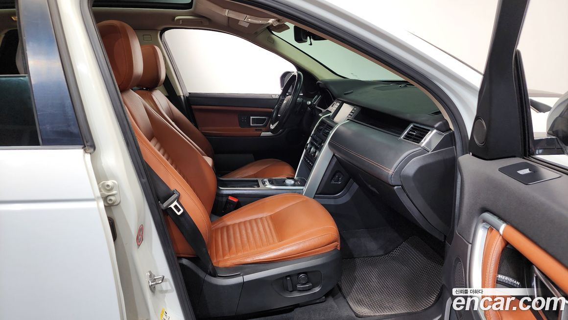 Land Rover Discovery Sport 2016