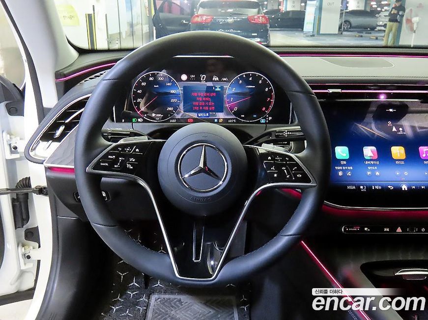 Mercedes-Benz E-Class 2025