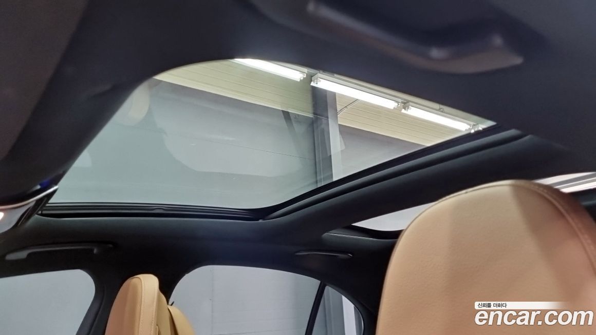 Mercedes-Benz E-Class 2024