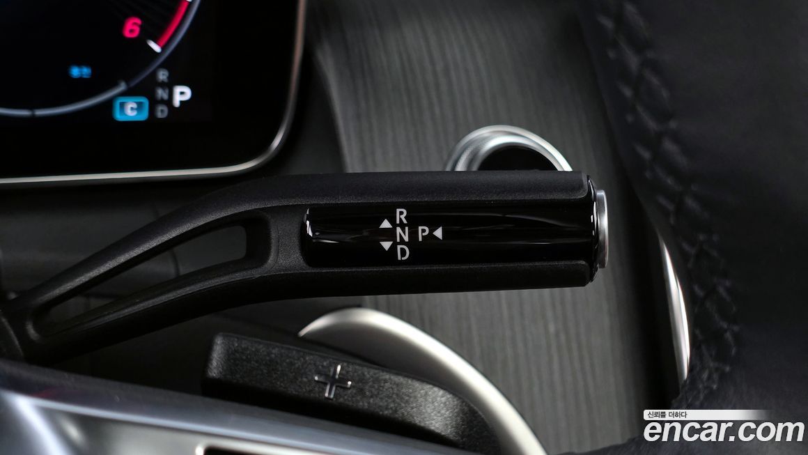 Mercedes-Benz GLC-Class 2024