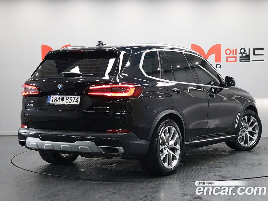 BMW X5 2021