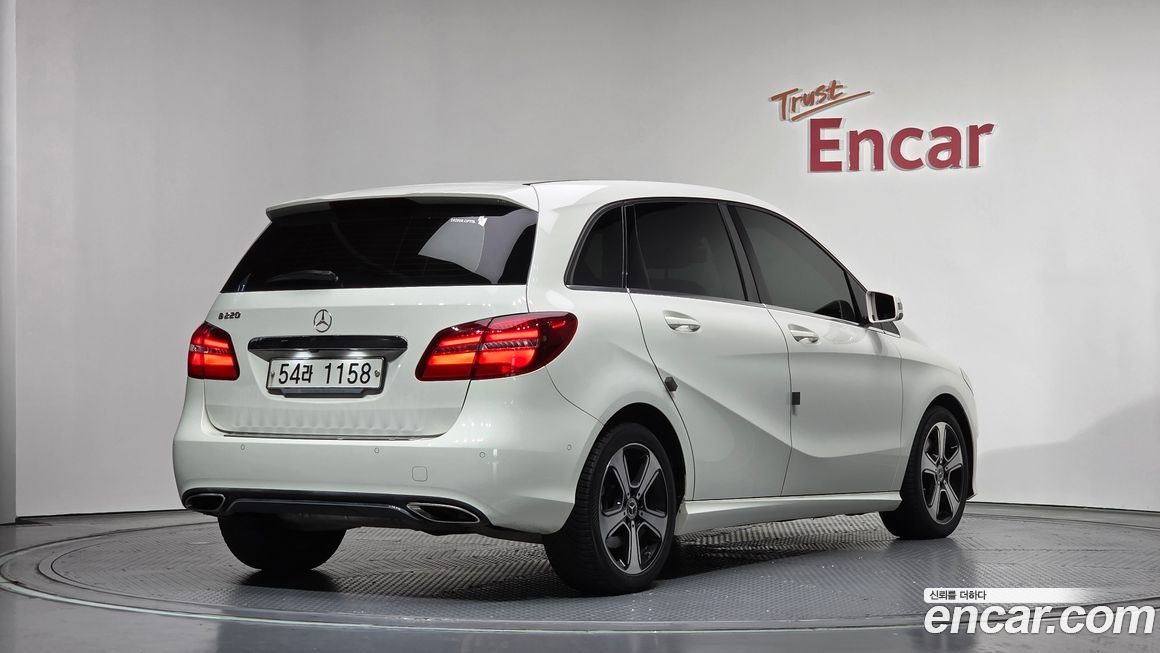 Mercedes-Benz B-Class 2018