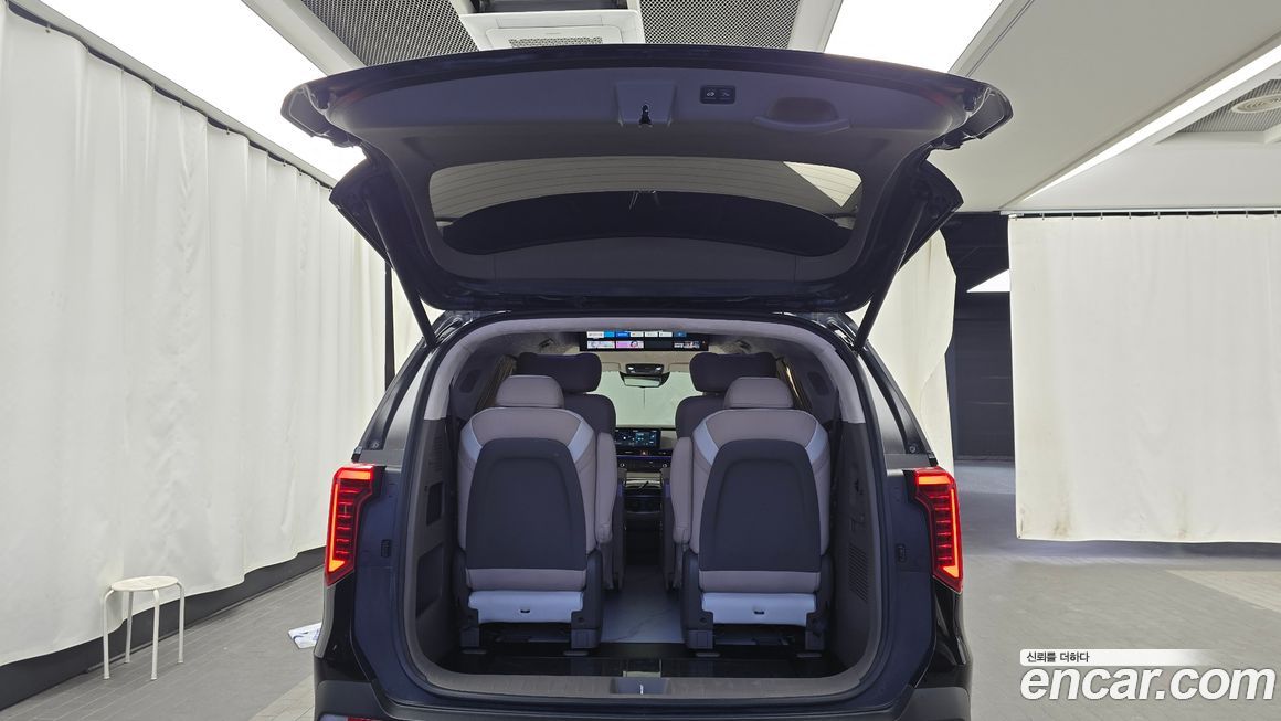 Kia Canival 2024
