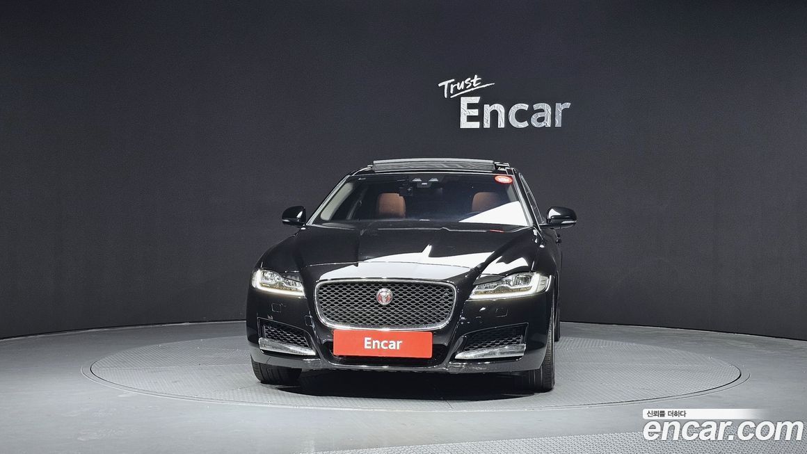 Jaguar XF 2018