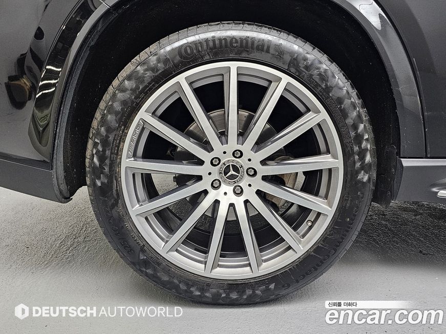 Mercedes-Benz GLS-Class 2021