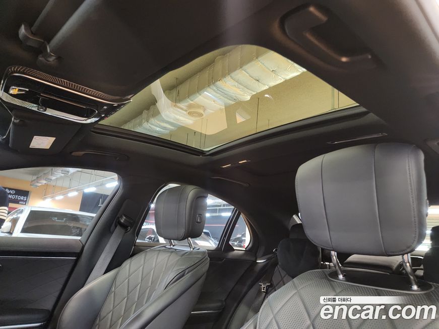 Mercedes-Benz S-Class 2021