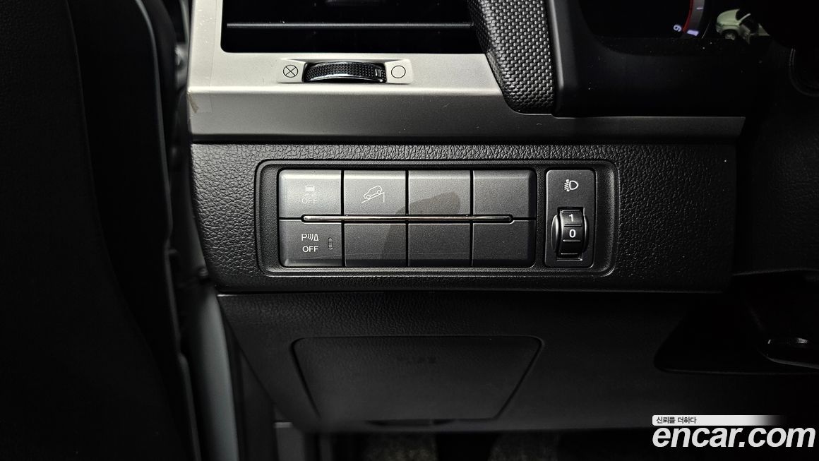 KG_Mobility_Ssangyong Rexton 2018