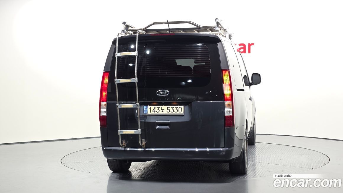 Hyundai Staria 2022