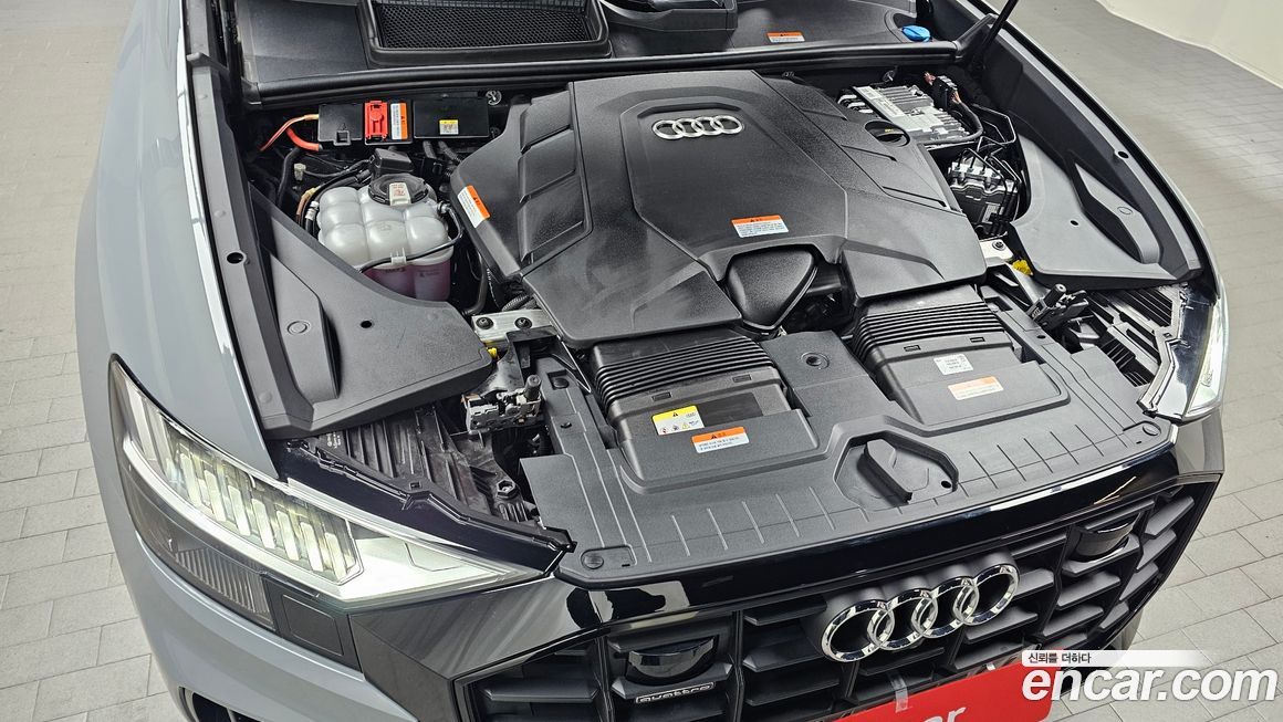 Audi Q8 2023