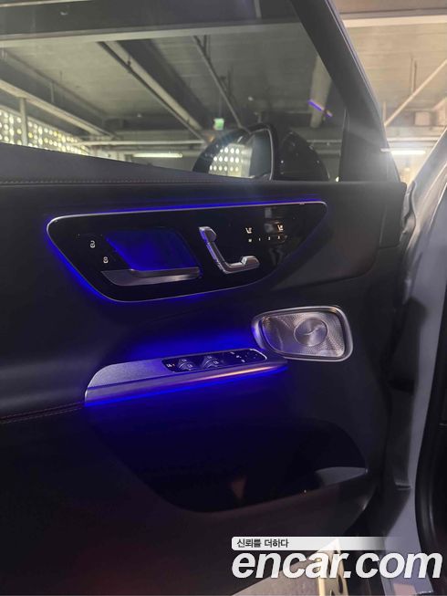 Mercedes-Benz GLC-Class 2025