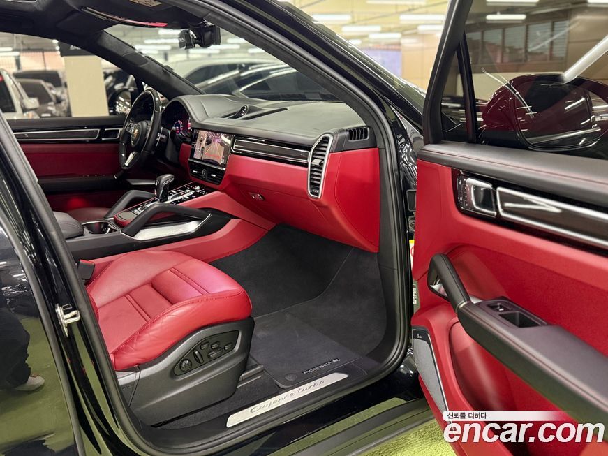 Porsche Cayenne 2022