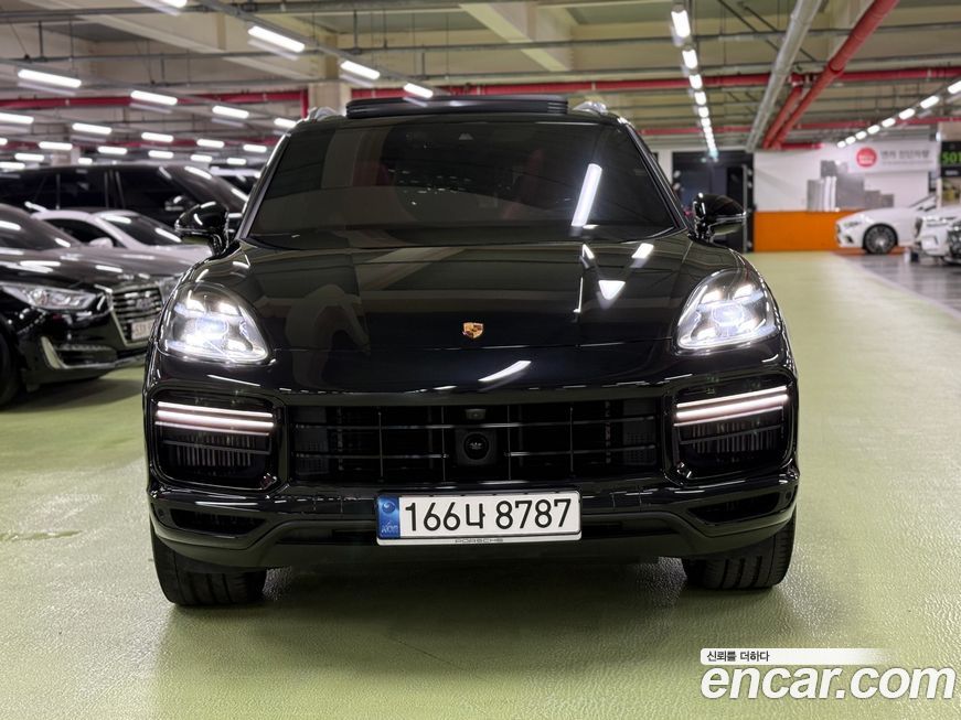 Porsche Cayenne 2022