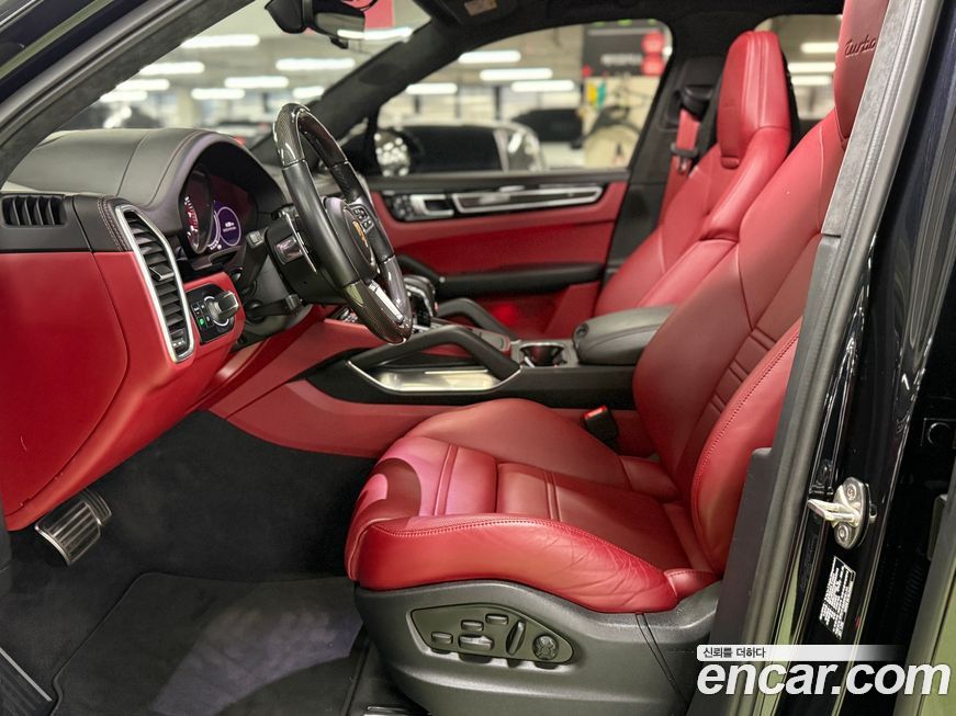 Porsche Cayenne 2022