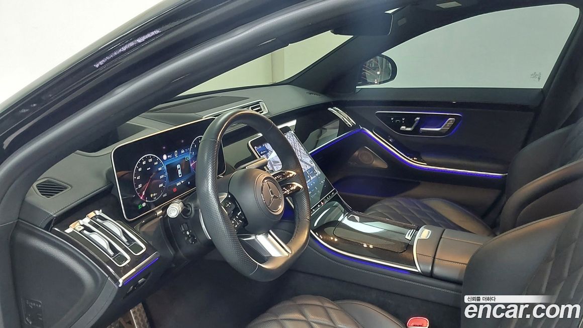 Mercedes-Benz S-Class 2024