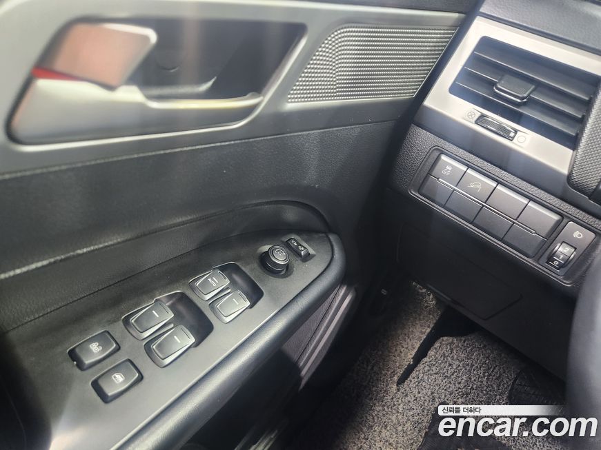 KG_Mobility_Ssangyong Rexton 2019