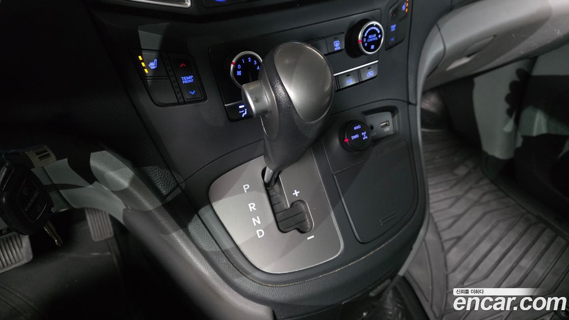 Hyundai Starex 2020