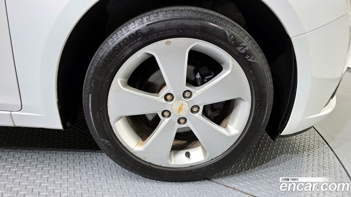 ChevroletGMDaewoo Cruze 2012