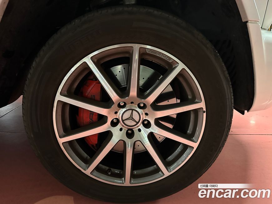 Mercedes-Benz G-Class 2020