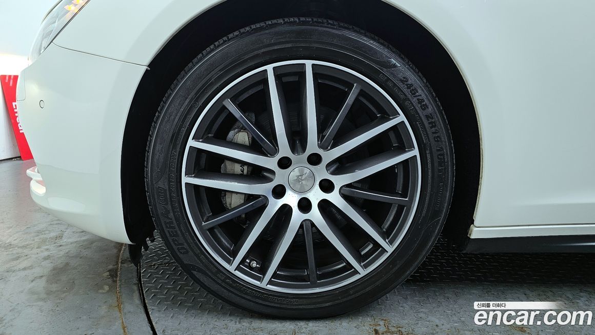 Maserati Ghibli 2016