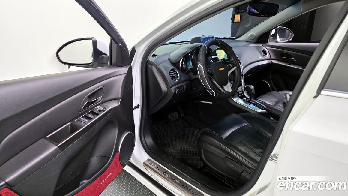 ChevroletGMDaewoo Cruze 2012